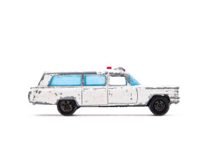 Krankenwagen | Cadillac | Ambulance | Weiss | Aschenbecher fehlt | 1970 | Matchbox | Edi Kistler