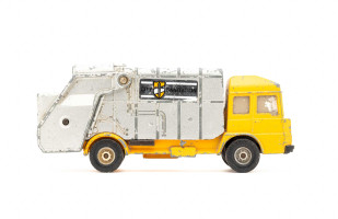 Kübelwagen | Unbekannt | Refuse Collector | Gelb | Zigarettenanzünder defekt | 1970 | Corgi | Markus Forte