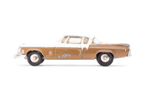 Coupé | Studebaker | Golden Hawk | Braun | Rückspiegel fehlt | 1950 | Mercury | Martin Sigrist