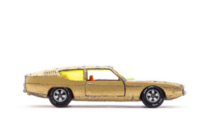 Coupé | Lamborghini | 400 GT Espada | Gold | Sitzpolster zerschlissen | 1970 | Siku | Patrick Gutenberg