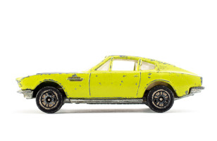 Sportwagen | Aston Martin | DBS | Grün | kleine Lackschäden | 1970 | Corgi | Saro Pepe und Andrea Fischer